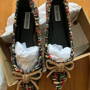 Steve Madden Multicolor Women's Shoes with Gold Accents (Elina). NIB
